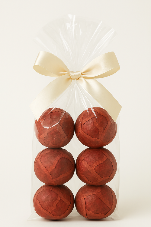 Dekoracyjne Kule z Kory – Zestaw 6 sztuk w Eleganckim Ozdobnym Pakiecie