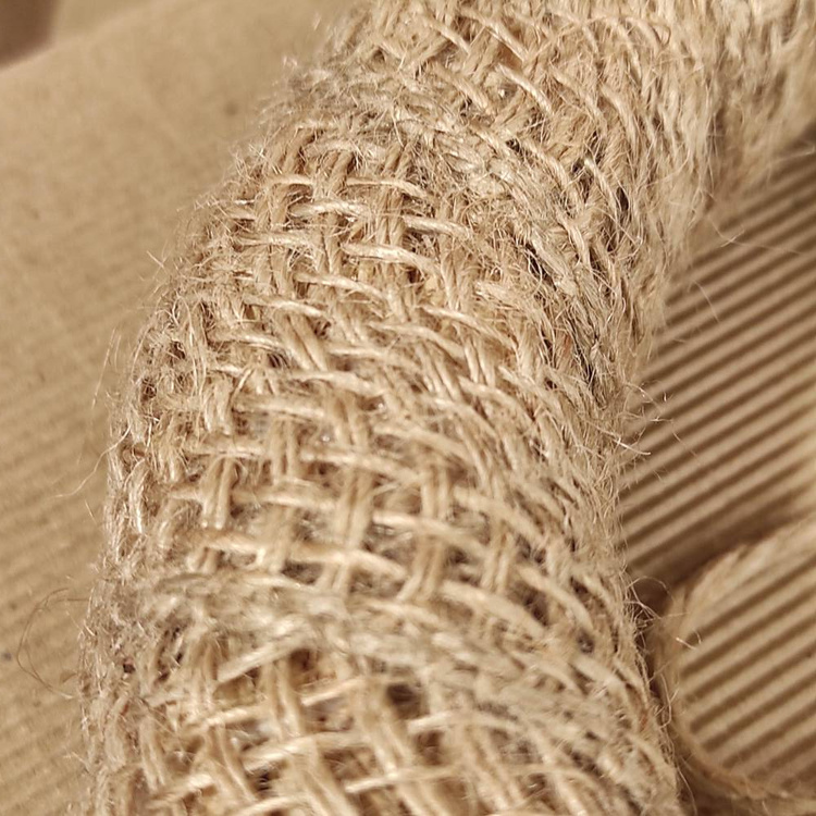 Wianek jutowy 25 cm DIY – baza do dekoracji zimowych, zapakowany z kokardą