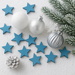 Niebieskie drewniane gwiazdki dekoracyjne GrandDeco – ozdoby świąteczne, naturalny styl