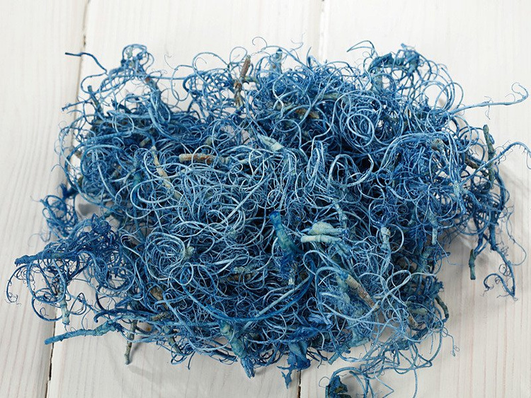 Mech kręcony 30 g - niebieski jasny