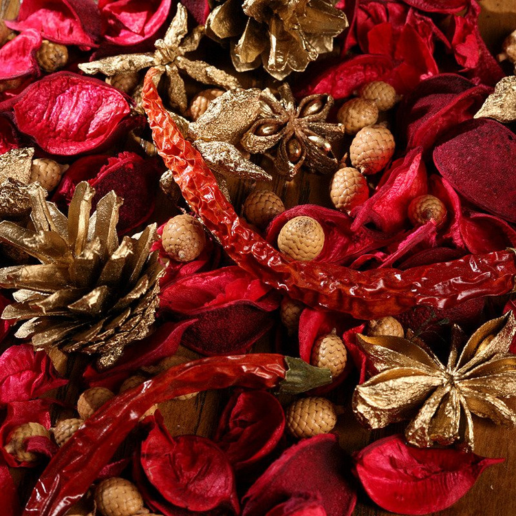 Świąteczne Potpourri Natura – czerwono-złote akcenty do eleganckich dekoracji